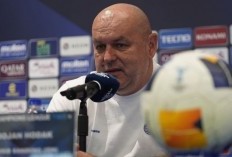 Bojan Hodak Optimis Persib Bisa Curi Poin di Kandang Port FC: Mood Kami Bagus!