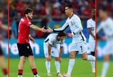 Euro 2024, Batal Selebrasi dengan Georgia, Kvaratskhelia Pilih Hibur Ronaldo