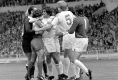 Sejarah Bola Hari Ini, Aksi Kekanak-kanakan Striker Legendaris Liverpool Kevin Keegan