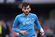 Berkat Antonio Conte, Khvicha Kvaratskhelia Bertahan di Napoli hingga 2029