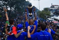 Rezaldi Hehanussa Rayakan Persib Bandung Juara, Oknum Jakmania Tak Terima
