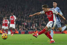 Hasil Arsenal vs Tottenham di Liga Inggris 2024/25 - Menang Comeback, North London Is Red!