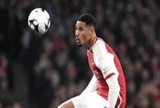 William Saliba Beri Kode Ingin Bertahan Lebih Lama di Arsenal