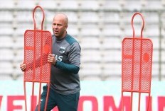 Bursa Transfer: Liverpool Siap Tebus Bek Bayer Leverkusen dengan Mahar Fantastis!