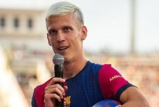 Lagi, Dani Olmo Tak Bisa Masuk Skuad Barcelona