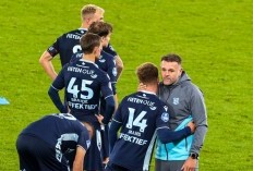 Ditinggal Thom Haye, SC Heerenveen Dibantai AZ Alkmaar dengan Skor 1-9