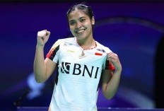 Momen Langka! Gregoria Mariska Selfie Bareng Rafael Nadal di Kampung Atlet Olimpiade