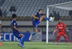 Tempat Menonton Persik vs Persib di Liga 1 2024/25