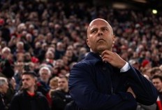 Mengerikan! Arne Slot Otak di Balik Keperkasaan Liverpool dalam Berbagai Ajang Musim 2024/25