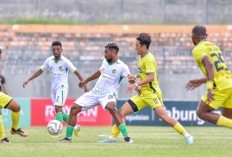 Prediksi Gresik United vs Persewar Waropen Liga 2 2024/25: Laskar Joko Samudro dan Mutiara Bakau Saling Sikut!