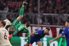 Manuel Neuer Kenapa? Ditarik Keluar Pada Babak Pertama di Laga Bayern Munchen vs Dinamo Zagreb Liga Champions