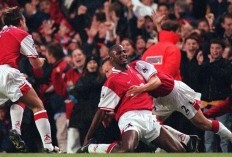Sejarah Bola Hari Ini, Kemenangan Perdana Arsene Wenger Atas Sir Alex Ferguson di Liga Inggris