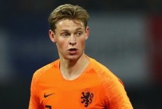 Tak Masuk Akal! Manchester United Ingin Tukar Antony dengan Frenkie De Jong