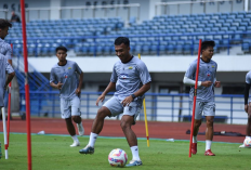 Janji Bojan Hodak untuk Robi Darwis dan Kakang Rudianto