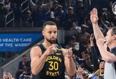 Stephen Curry Mengamuk, Cetak 37 point, Bawa Warriors Bungkam Klay Thompson dan Mavericks
