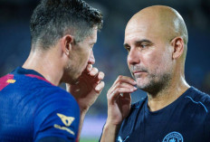 Robert Lewandowski Sedih Lihat Pep Guardiola 'Hancur' di Liga Inggris