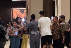 Heboh! Fans Wanita Timnas Indonesia Teriak Histeris Sampai Peluk Justin Hubner
