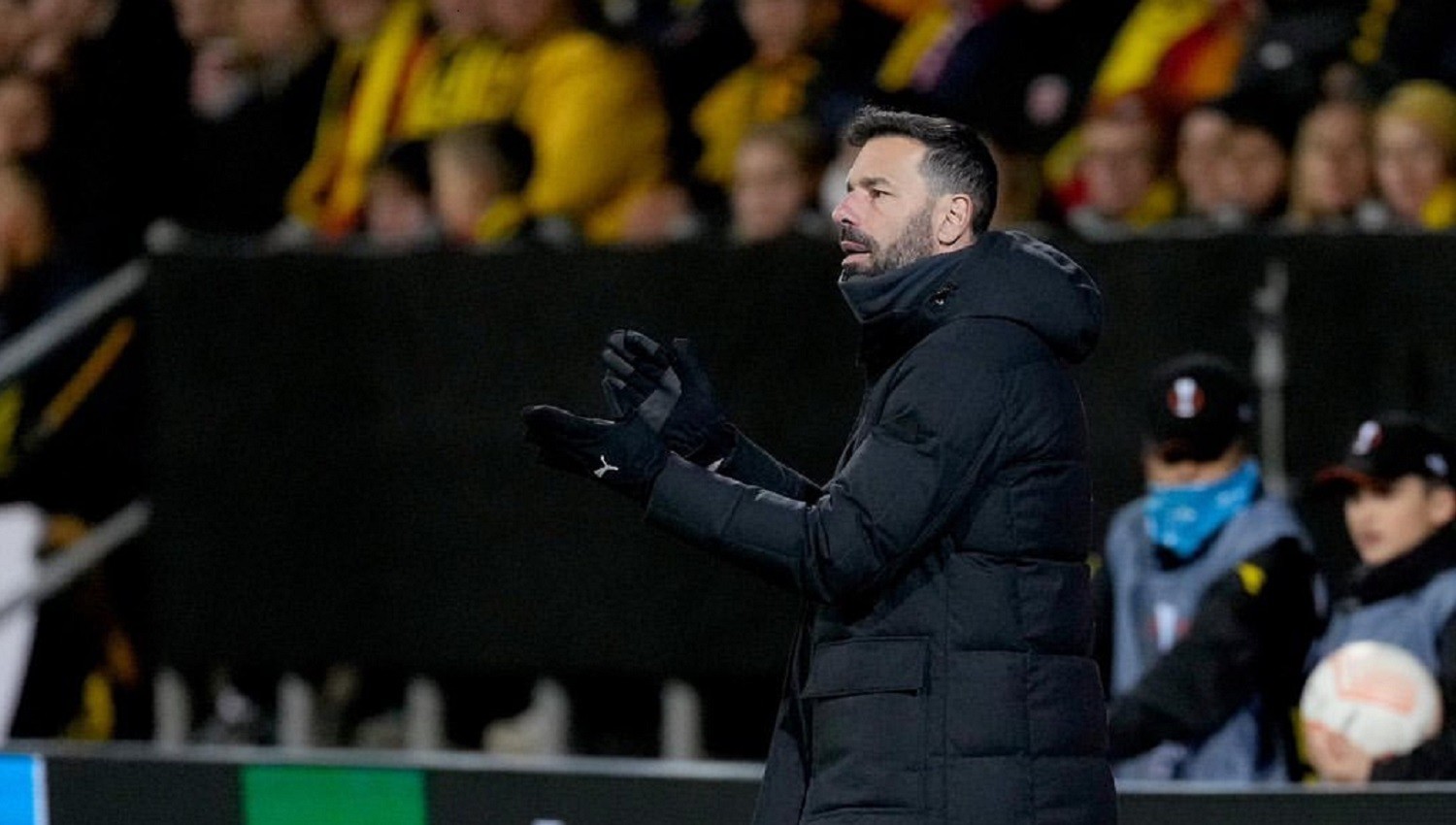 Ketok Palu! Man United Tunjuk Van Nistelrooy Jadi Asisten Erik Ten Hag
