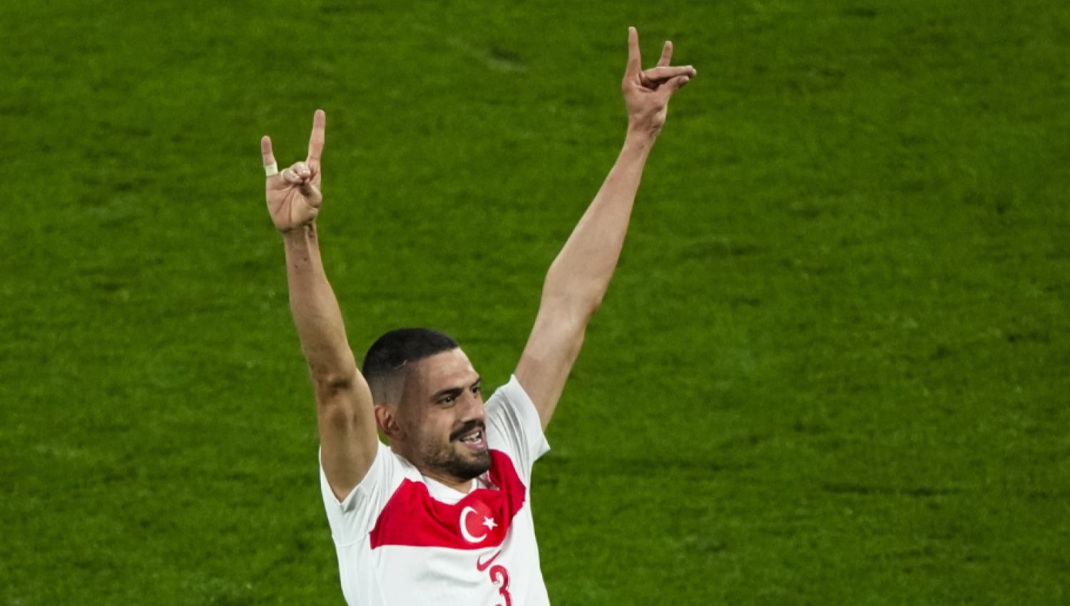 Beda Hukuman antara Jude Bellingham dan Merih Demiral, UEFA Dianggap Pilih Kasih