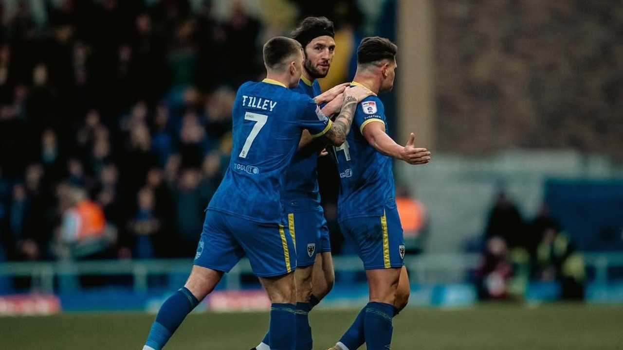 Head to Head Newport vs AFC Wimbledon di Liga Dua Inggris 2024/25