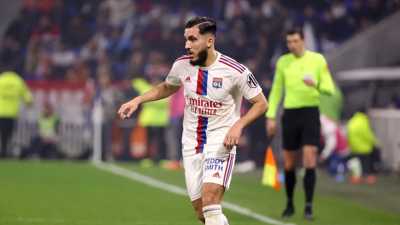 Liverpool Manfaatkan Kondisi Olympique Lyon Demi Rekrut Rayan Cherki