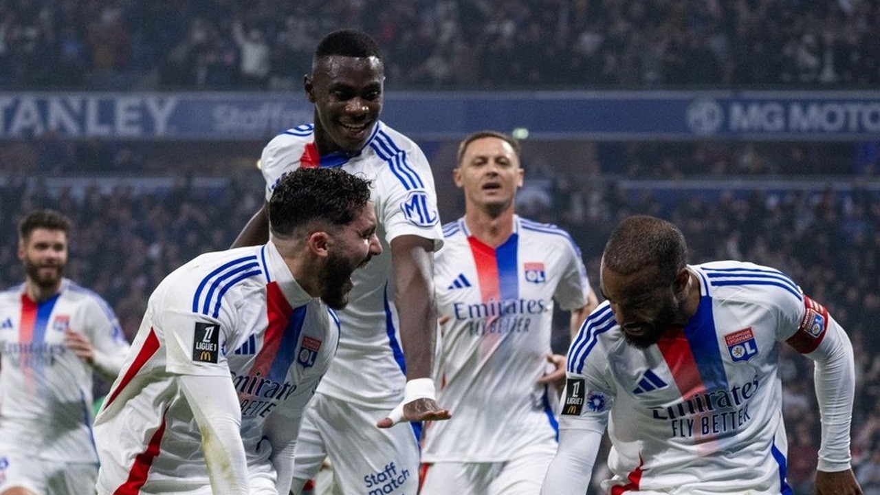 Apes! Lyon Terancam Degradasi ke Ligue 2, Ini Penyebabnya