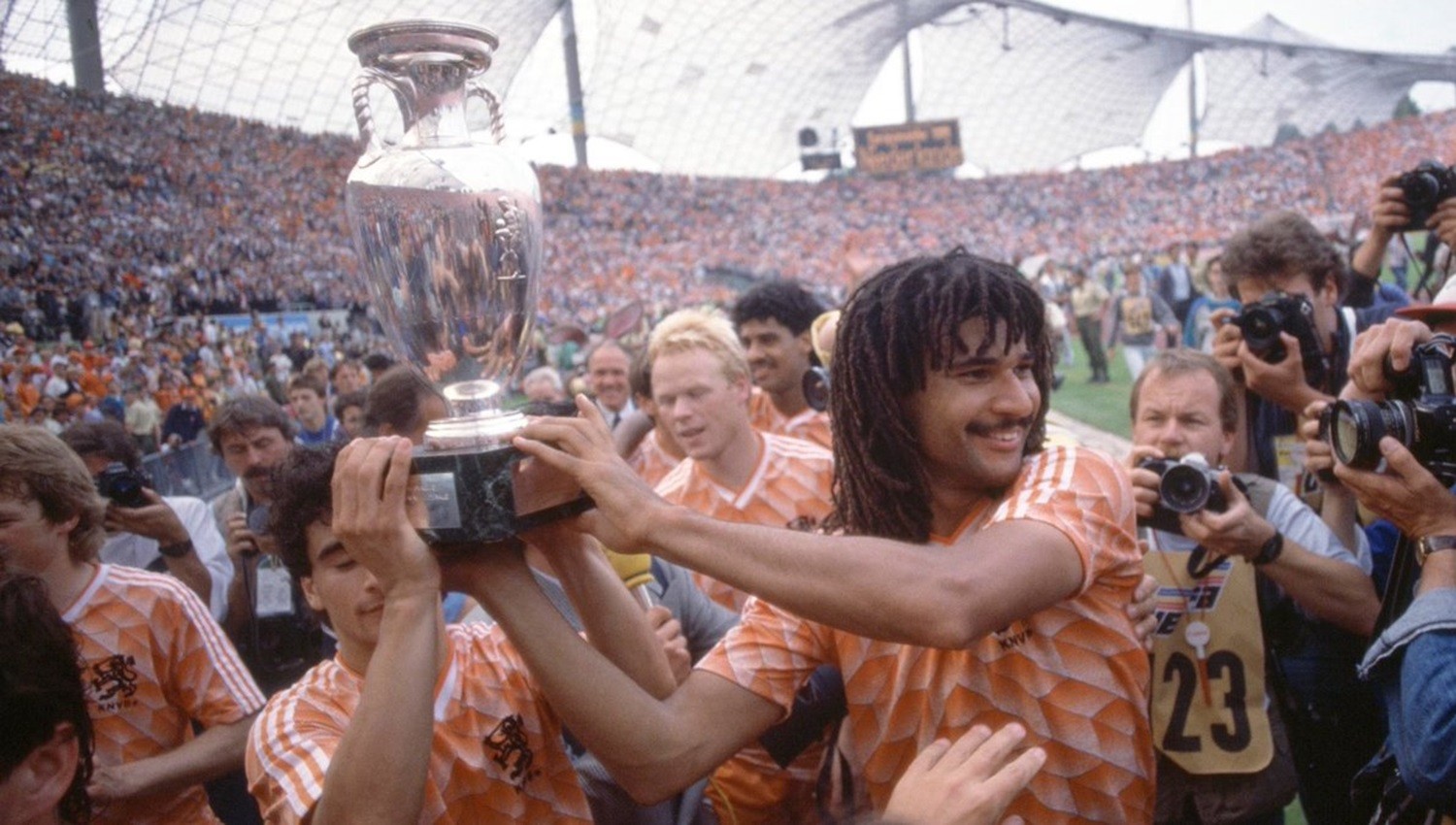 Kupas Sejarah Piala Eropa, Leganya Belanda Hapus Cap Juara Tanpa Mahkota di Euro 1988