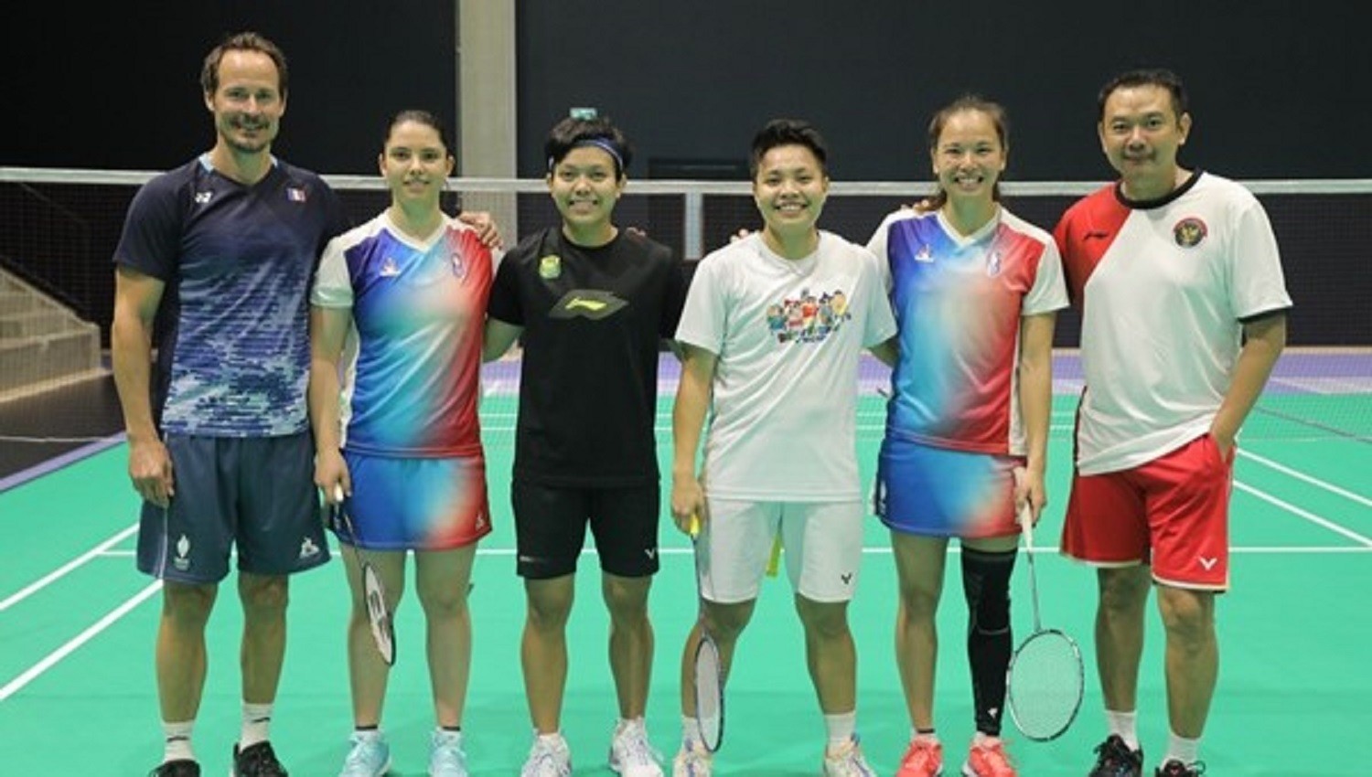 Tim Bulutangkis Indonesia Gelar Latihan Perdana di Venue Olimpiade Paris 2024