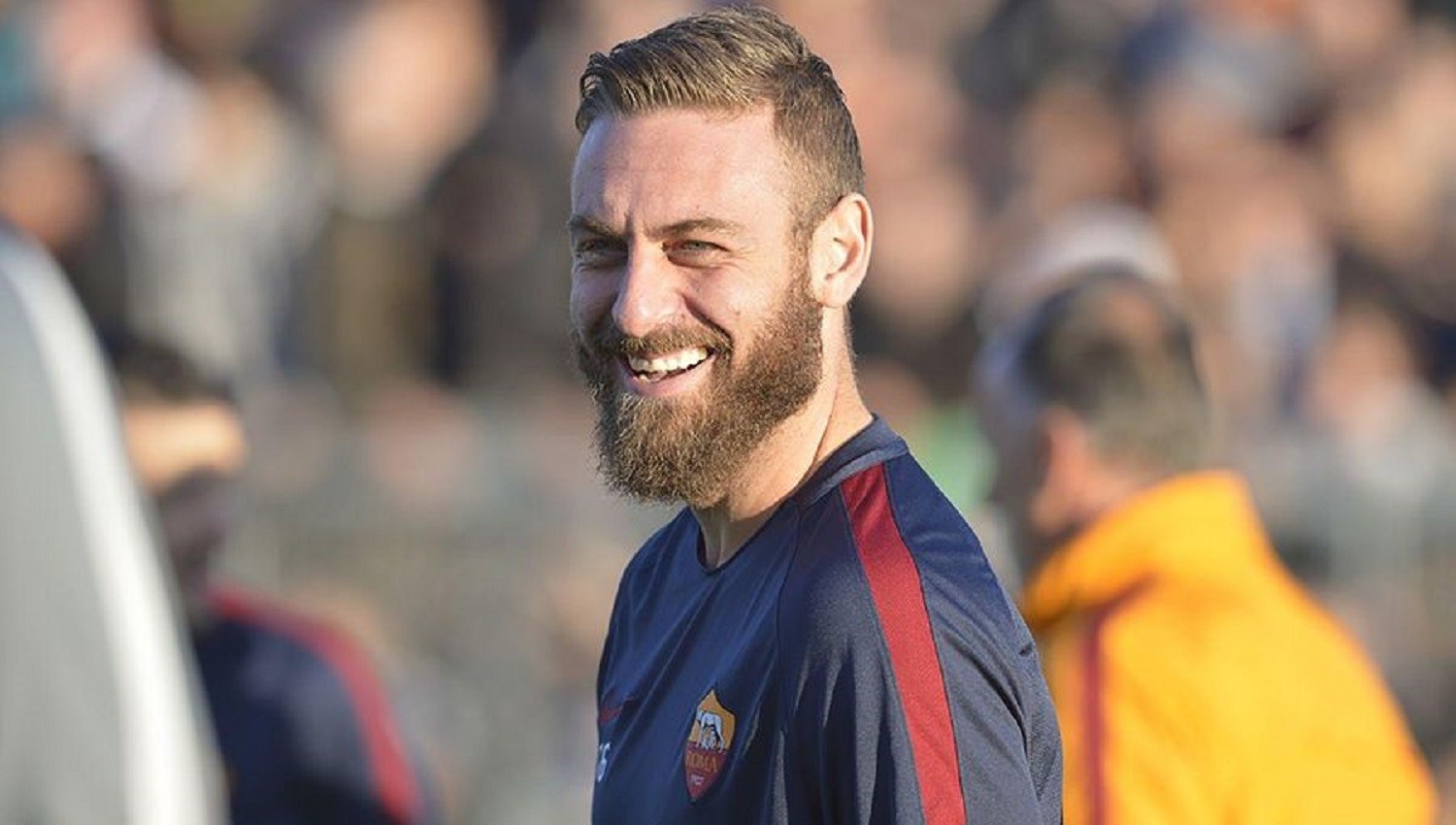 Totti Prediksi Nasib De Rossi Bakal Sama Seperti Jose Mourinho Segera Dipecat