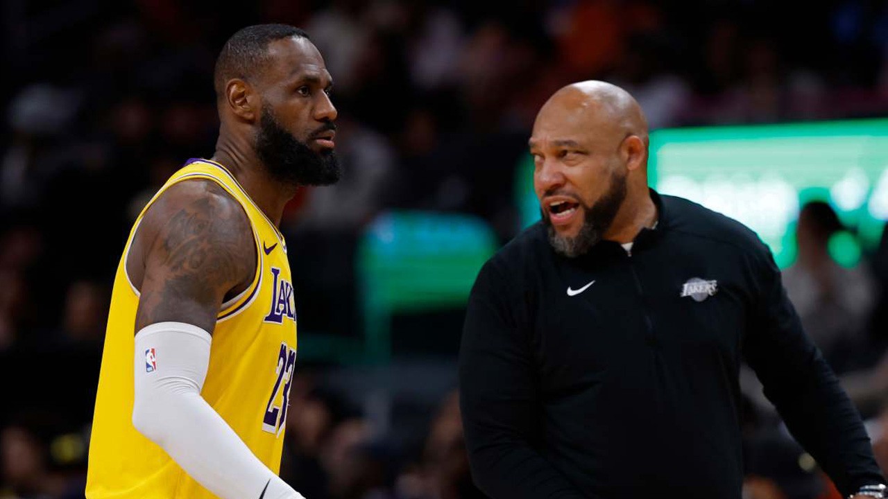 LA Lakers: LeBron James Akui Kesal dengan Darvin Ham