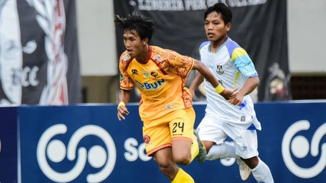Tempat Menonton Persikota vs Sriwijaya FC di Liga 2 2024/2025