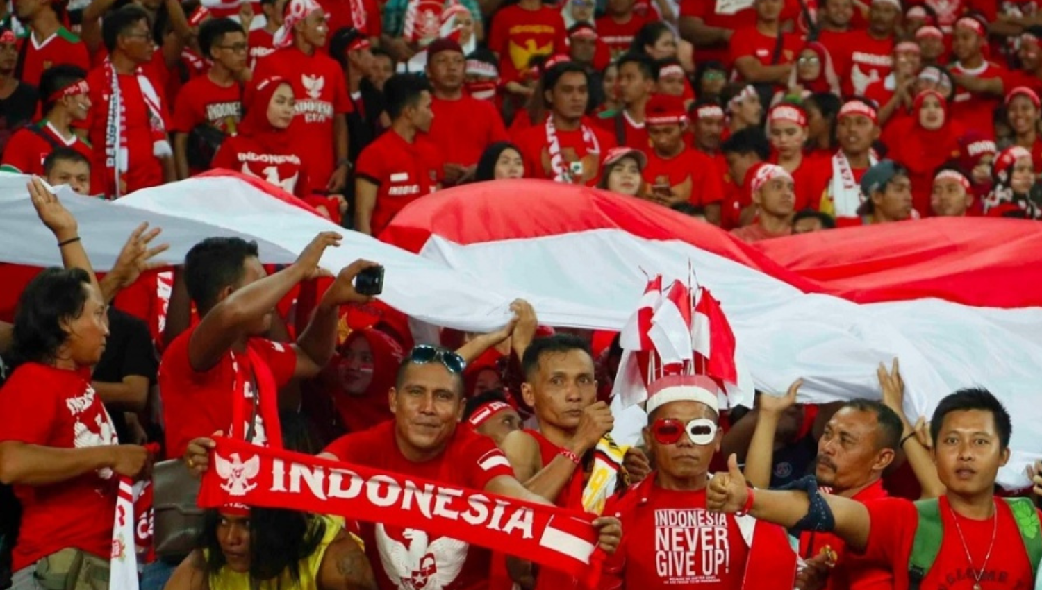 Apes! Fans Timnas Indonesia Gagal Nonton di SUGBK Gegara Kejebak Macet!