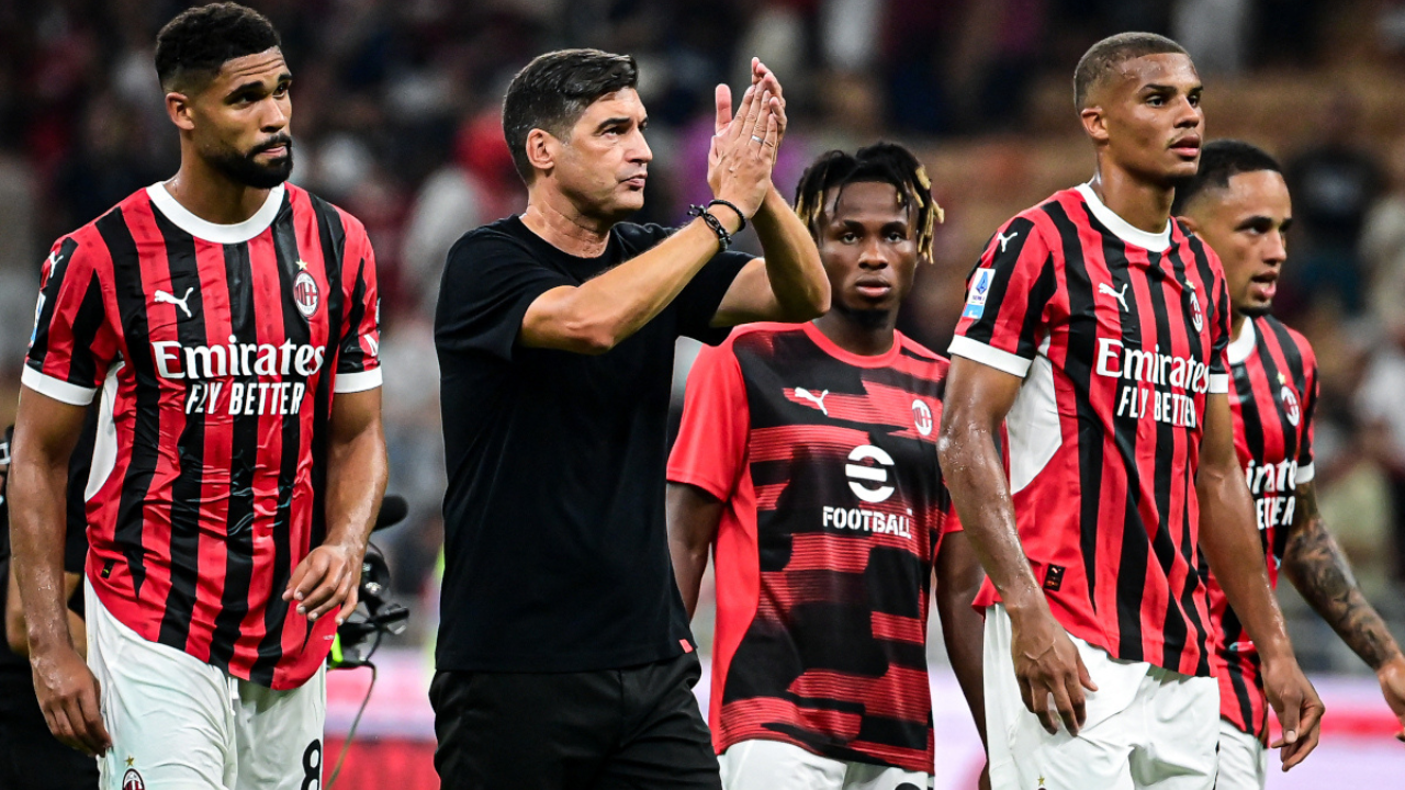 Samai Rekor Paolo Maldini, Theo Hernandez Mengaku Bahagia di AC Milan
