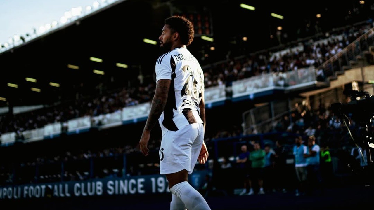 Douglas Luiz Tak Betah di Juventus, Ada Peluang Balik ke Aston VIlla?
