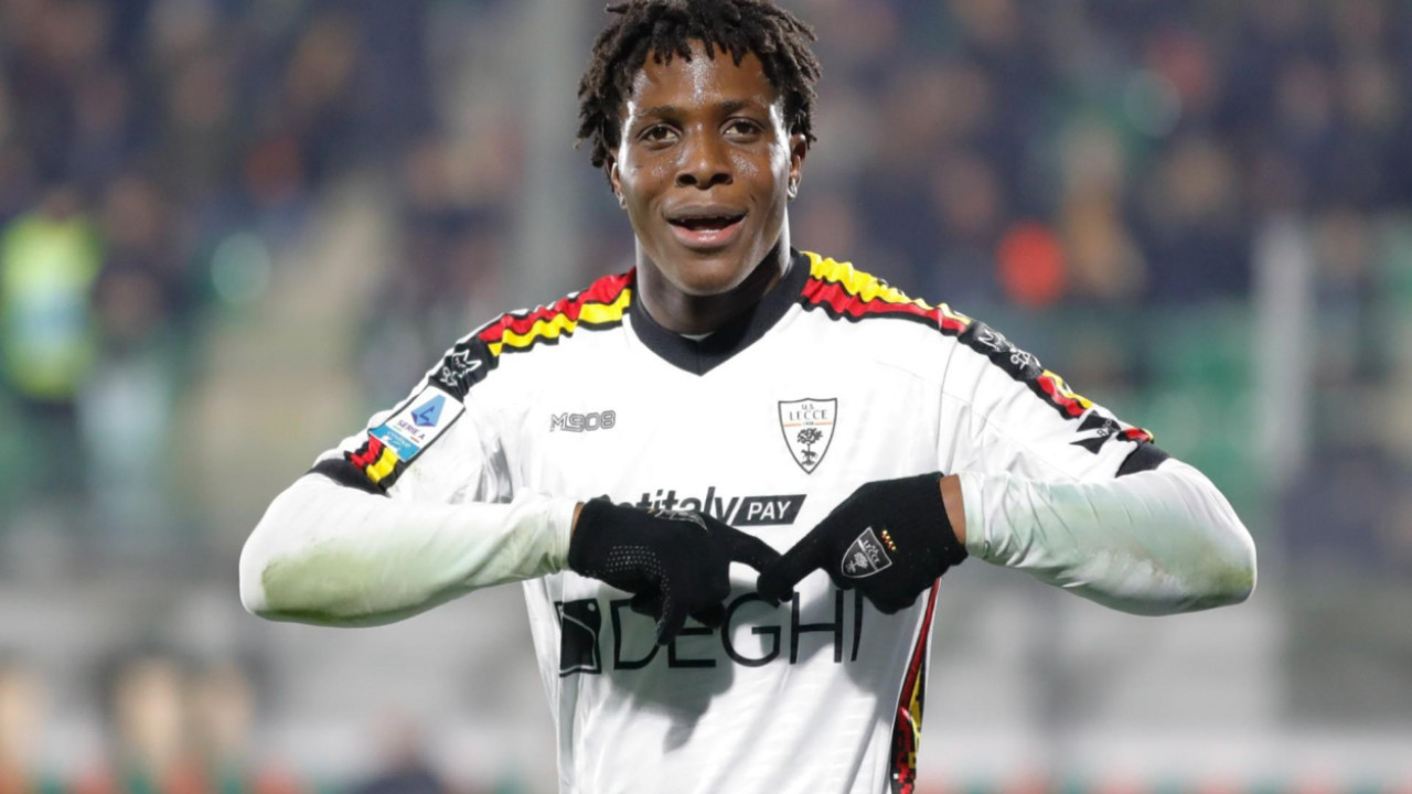 Manchester United Semakin Dekat Boyong Winger Lecce, Siapa Dia?