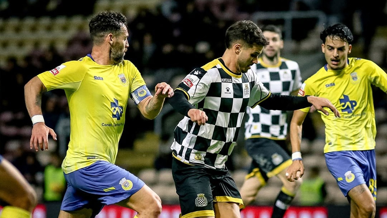Prediksi Boavista vs Casa Pia di Liga Portugal 2024/25 - Saatnya Naik Peringkat!