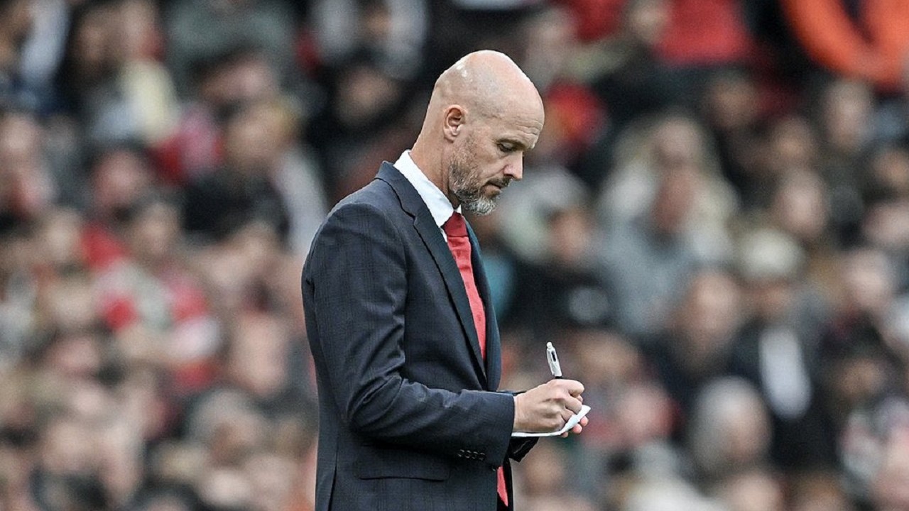 Petinggi Manchester United Adakan Rapat, Bahas Pemecatan Erik ten Hag?