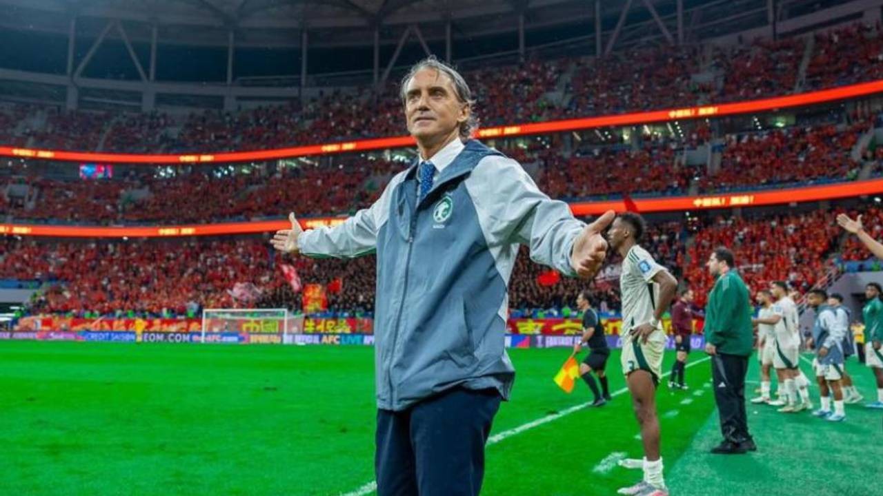 Susunan Pemain Arab Saudi vs Bahrain di Kualifikasi Piala Dunia 2026 -Roberto Mancini Awasi Marhoon!