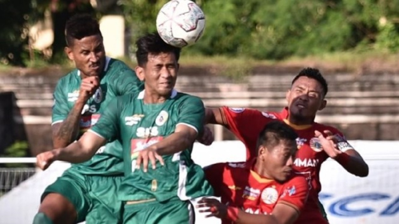 Tempat Menonton PSS vs Madura United di Liga 1 2024/25