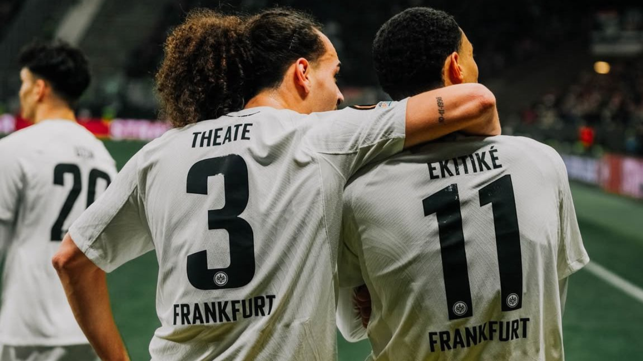 Tempat Menonton Eintracht Frankfurt vs Wolfsburg di Liga Jerman 2024/25