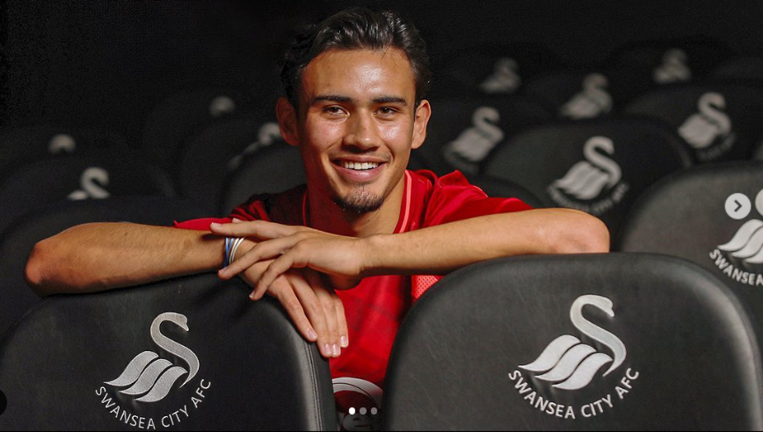 Nathan Tjoe-A-On Siap Panaskan Derbi Klasik Swansea vs Cardiff City