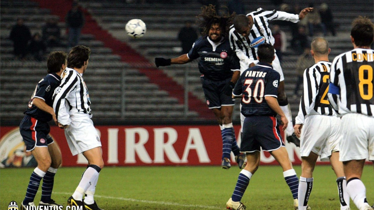 Sejarah Bola Hari Ini, Kemenangan Terbesar Juventus di Liga Champions Bantai Olympiacos 7-0!