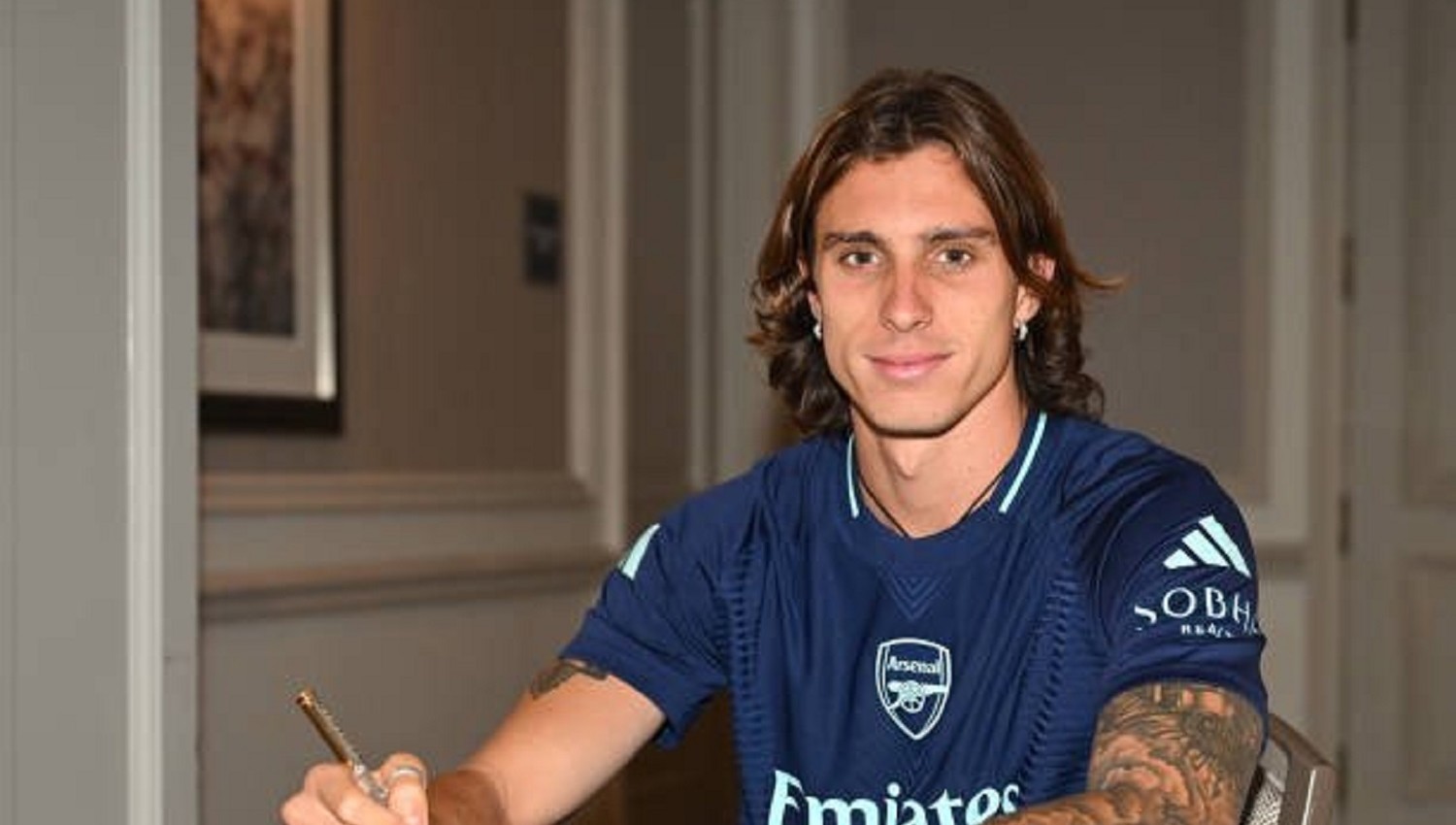 Riccardo Calafiori ke Arsenal, Cerita dari Bologna dan Drama Anak Kecil AS Roma