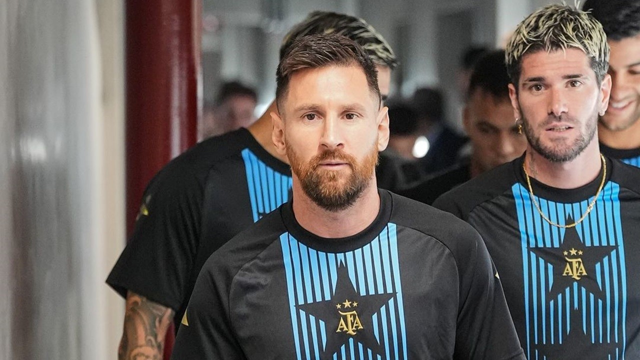 Lionel Messi Menyamai Rekor Cristiano Ronaldo Usai Cetak Hattrick Lawan Bolivia