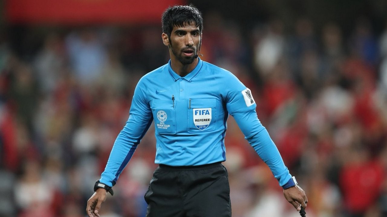 AFC Tugaskan Wasit Asal Qatar untuk Laga Timnas Indonesia vs Jepang