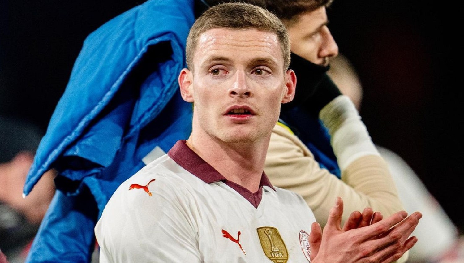 AS Roma Terdepan Rekrut Bek Sayap Kiri Manchester City, Tikung Real Sociedad?
