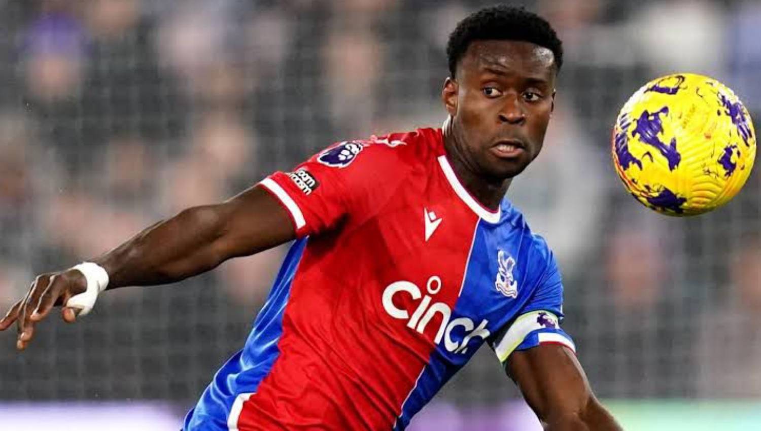 Chelsea Pertimbangkan Bawa Pulang Marc Guehi Meski Harganya Melambung