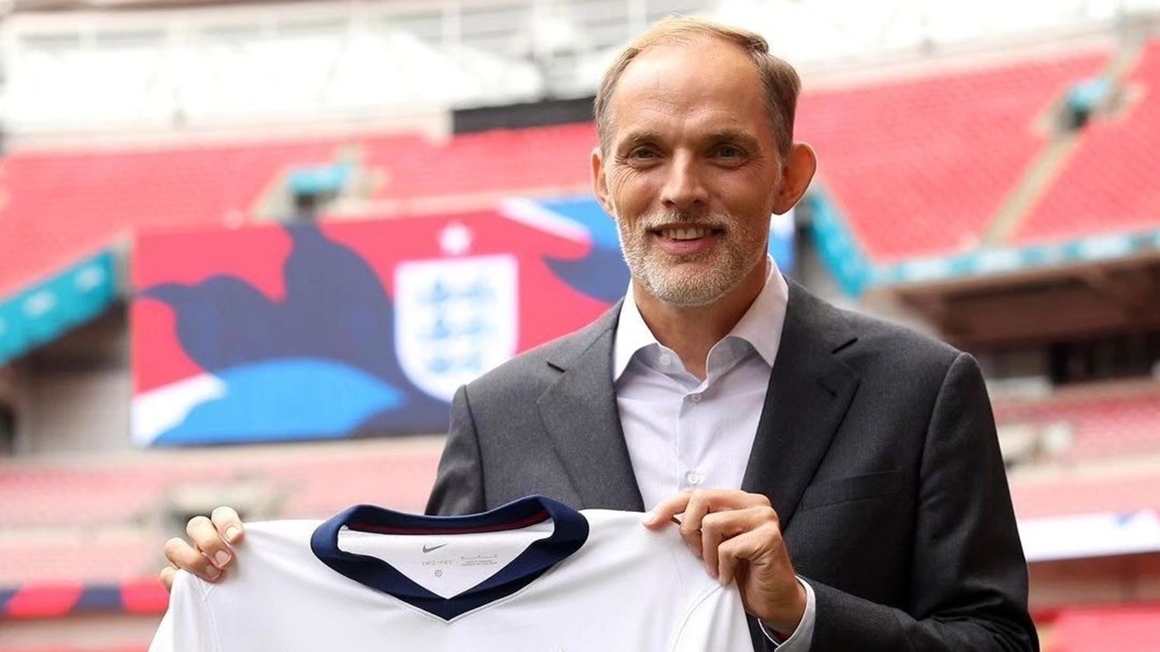 Lee Carsley Tegaskan Thomas Tuchel Tak 'Titipkan Pemain' di Skuad Inggris