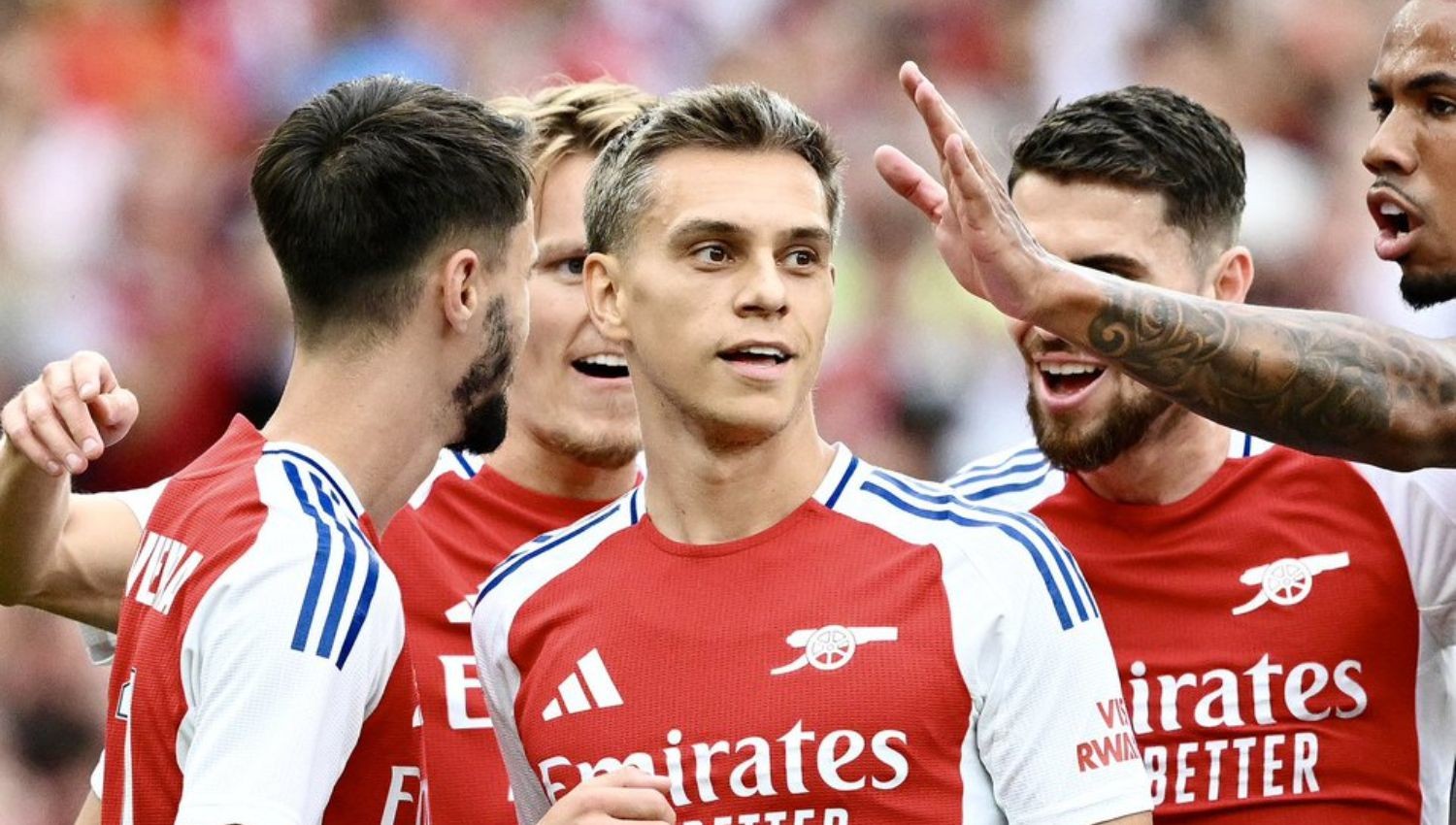 Kelas Dunia! Debut Riccardo Calafiori Langsung Bawa Arsenal Juara