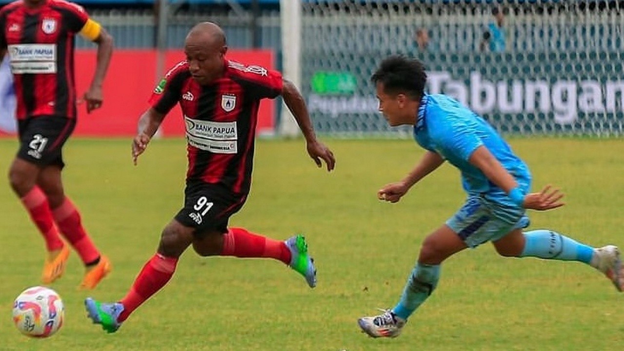 Persipura Jayapura Kalah Terus di Liga 2 2024/25, Ricardo Salampessy dalam Ancaman